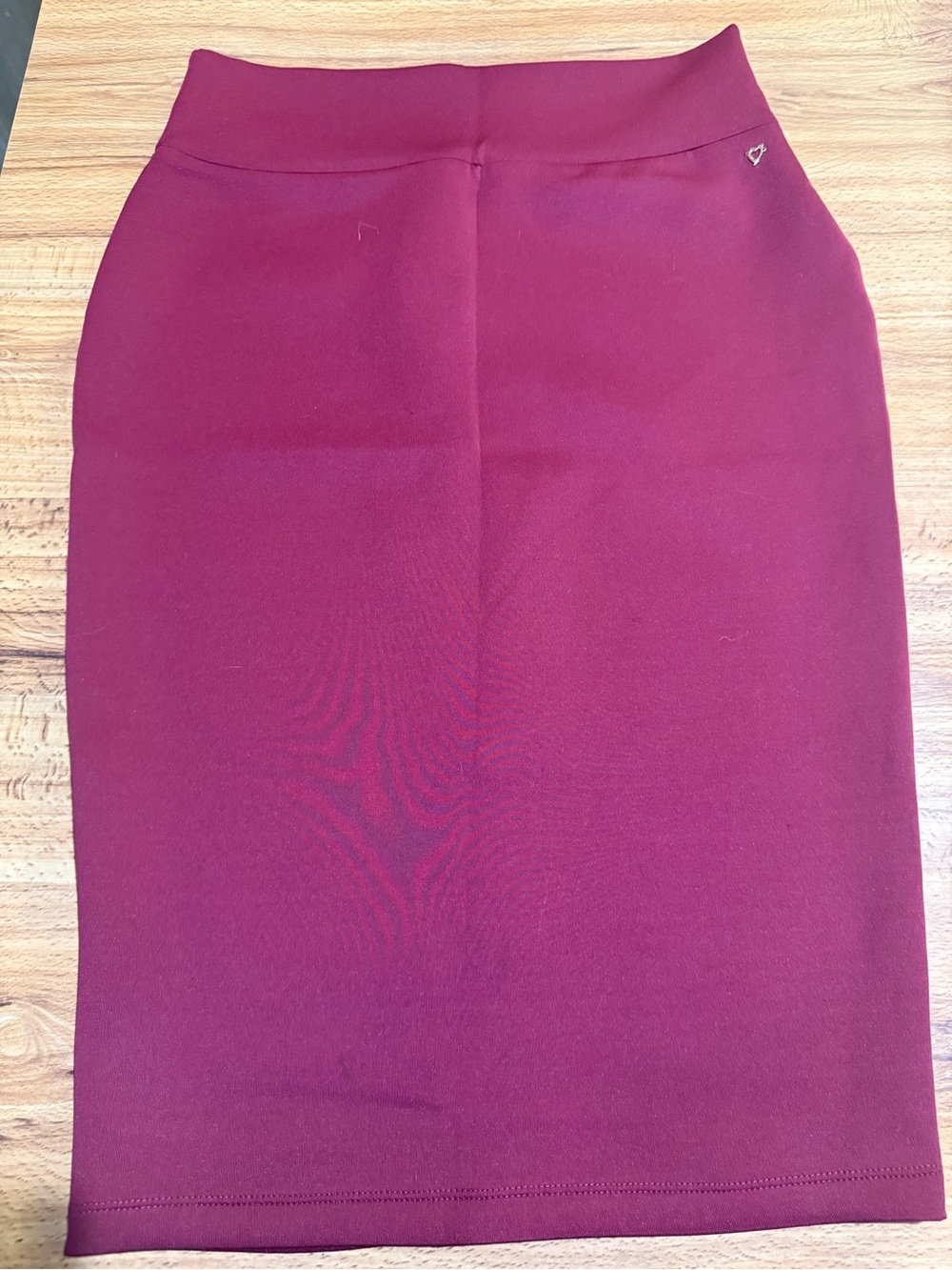 Thalia Sodi Wine-Red Pencil Skirt